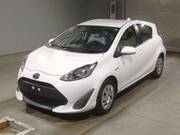 2020 TOYOTA AQUA