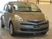 2010 TOYOTA RACTIS G