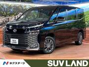 2022 TOYOTA VOXY