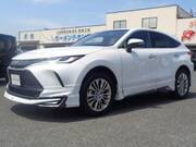 2024 TOYOTA HARRIER HYBRID