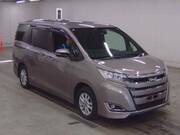 2018 TOYOTA NOAH G