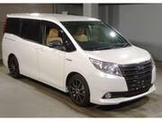 2014 TOYOTA NOAH