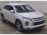 2022 MITSUBISHI RVR G