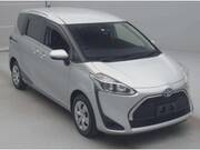 2022 TOYOTA SIENTA