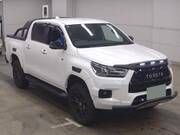 2022 TOYOTA HILUX