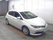 2016 TOYOTA AURIS