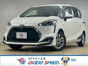2020 TOYOTA SIENTA