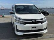 2016 TOYOTA VOXY