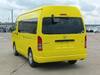TOYOTA HIACE COMMUTER