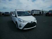 2018 TOYOTA VITZ F