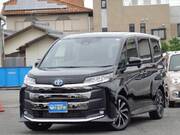 2025 TOYOTA NOAH