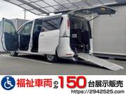 2013 NISSAN SERENA