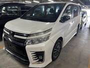 2014 TOYOTA VOXY