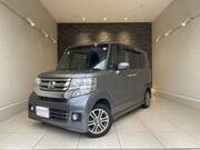 2016 HONDA N-BOX CUSTOM