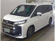 2025 TOYOTA NOAH