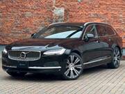 2021 VOLVO V90