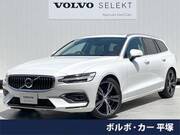 2021 VOLVO V60