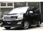 2013 TOYOTA VOXY