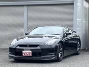 2010 NISSAN GT-R