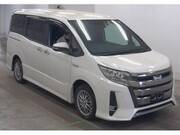 2020 TOYOTA NOAH