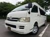 TOYOTA HIACE COMMUTER
