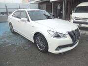 2014 TOYOTA CROWN HYBRID
