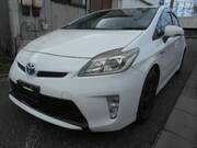 2012 TOYOTA PRIUS S