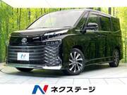 2022 TOYOTA VOXY