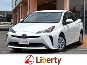 2020 TOYOTA PRIUS S