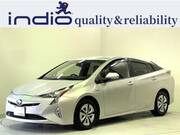 2017 TOYOTA PRIUS