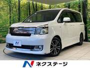 2011 TOYOTA VOXY