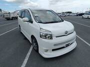 2007 TOYOTA VOXY Z