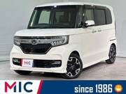 2017 HONDA N-BOX CUSTOM