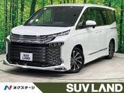2022 TOYOTA VOXY