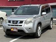 2010 NISSAN X-TRAIL