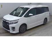 2014 TOYOTA VOXY