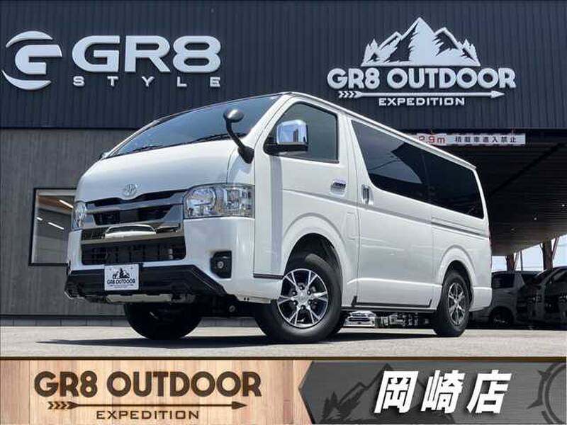 -HIACE VAN