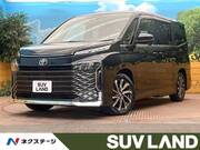 2022 TOYOTA VOXY