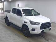 2022 TOYOTA HILUX
