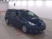 2016 TOYOTA PRIUS ALPHA