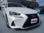 2017 LEXUS IS