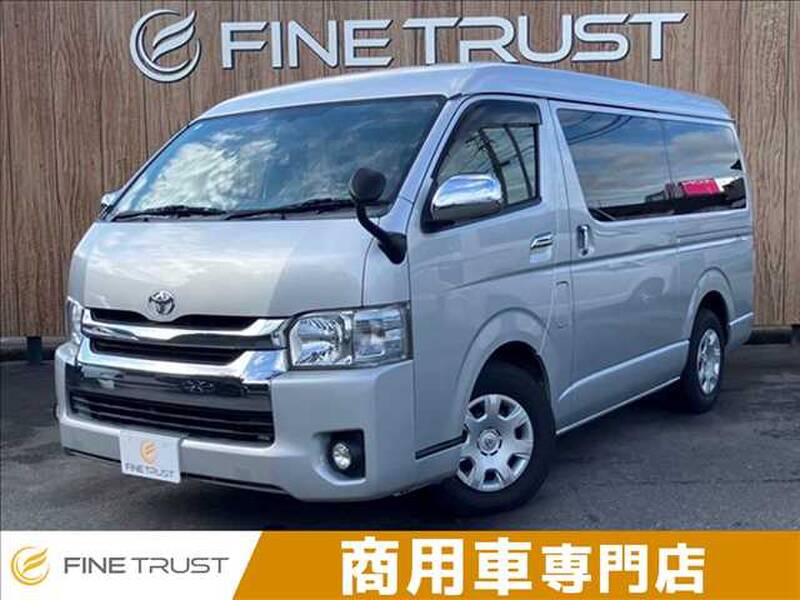 -HIACE WAGON