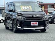2014 TOYOTA VOXY