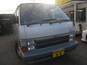 1986 TOYOTA HIACE WAGON SUPER CUSTOM