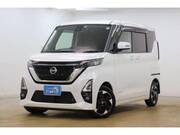 2022 NISSAN ROOX