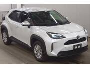2022 TOYOTA YARIS CROSS