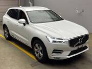 2020 VOLVO XC60