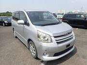 2007 TOYOTA NOAH SI