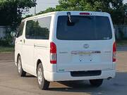 2015 TOYOTA HIACE VAN SUPER GL
