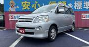 2005 TOYOTA NOAH